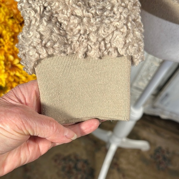 GARAGE Cozy Tan Sherpa Bomber Jacket - Picture 6 of 12